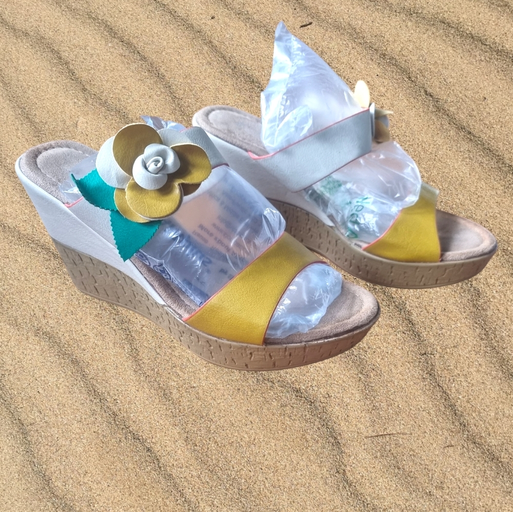 Patrizia by Spring Step | Yellow & Beige Flowerette Wedge Sandals